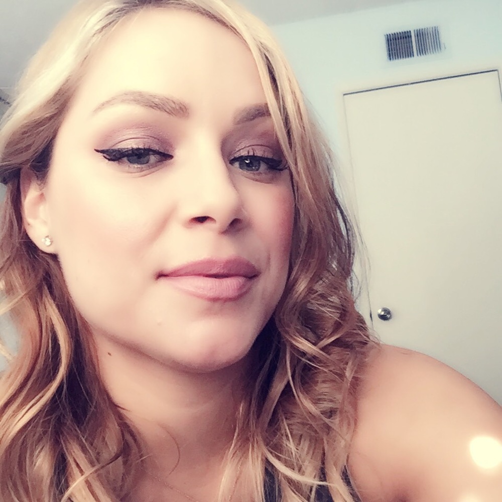 Melissa, mother of 2 human babies and 2 fur babies